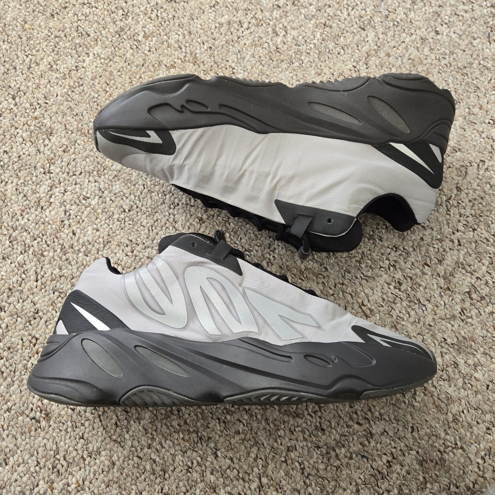 Men's Black and Gray Sneakers